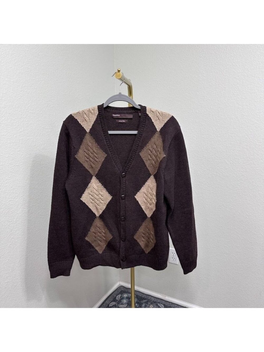 Perry Ellis Argyle VNeck 100% Merino Wool Button Up Cardigan Sweater Mens Medium